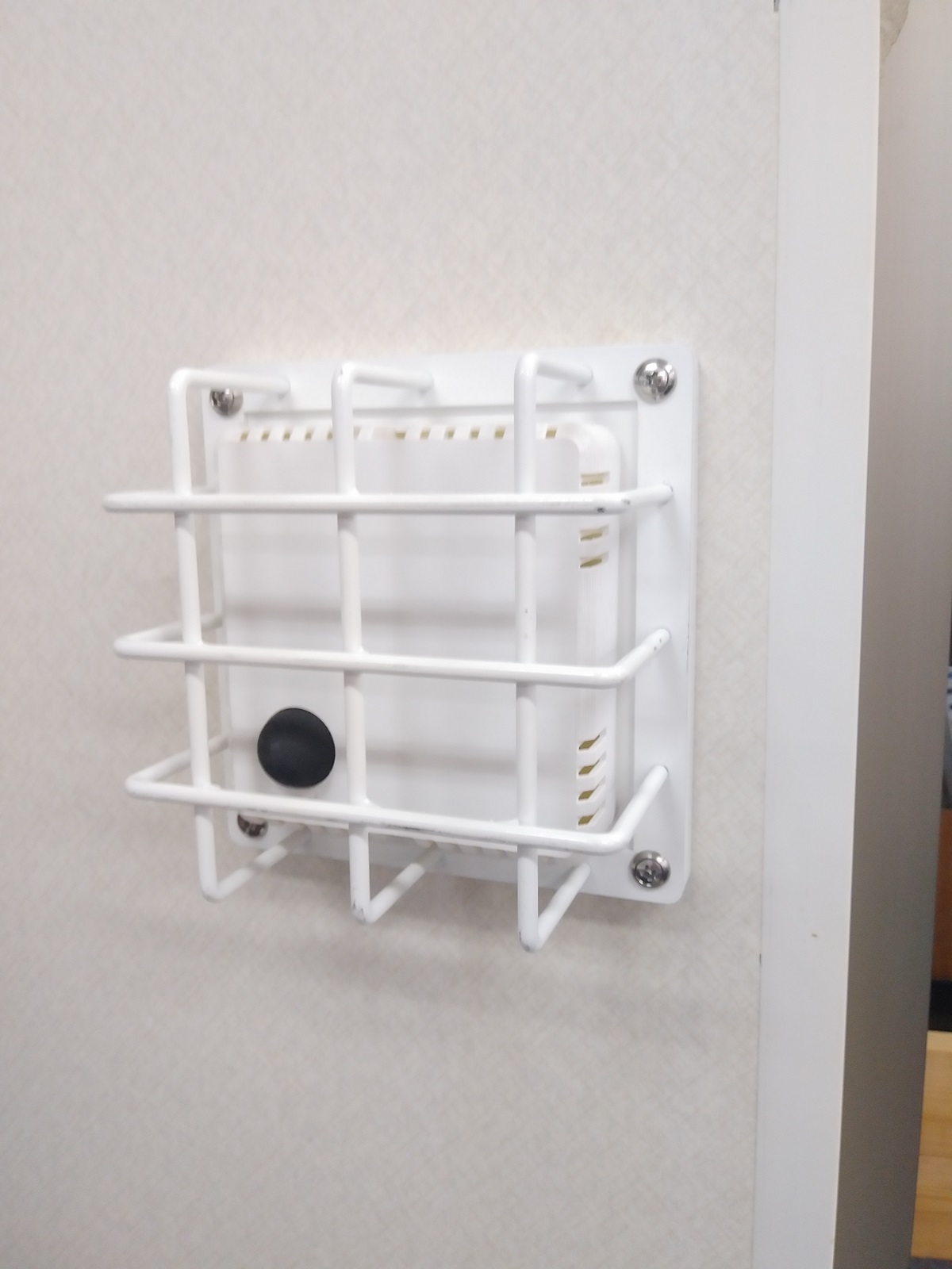 室内設置+防球カバーA型(側面)
